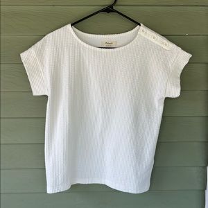 NWOT Madewell seersucker button shoulder top